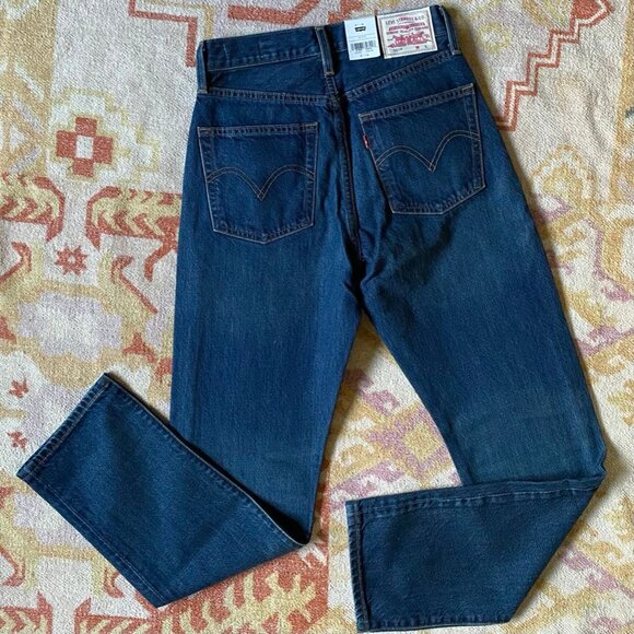 LEVI'S : 501 Original Fit Women's Jeans (Size: 24x30) *NWT* - Picture 3 of 12